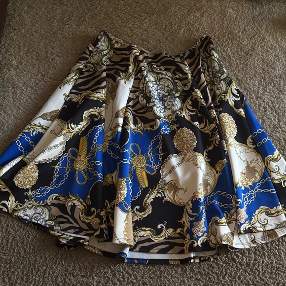 Paisley Flare Skirt - Picture 3 of 6